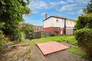 Rear garden- click for photo gallery